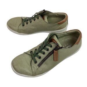 Andrea Conti Low Top Leather Sneakers Green